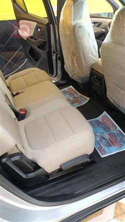 شێڤرۆلێت تراڤێرس